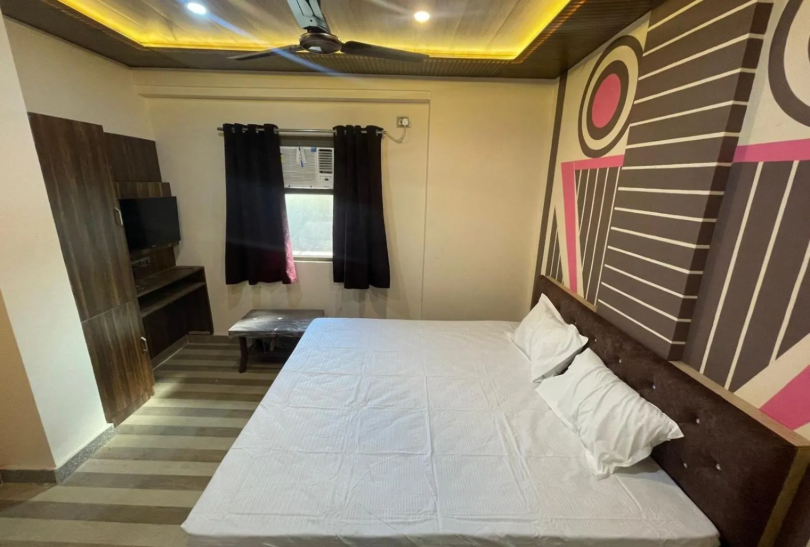 Kailash Inn Guest House Varanasi India